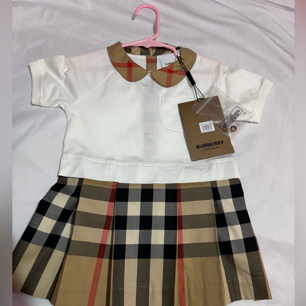 Buberry dress